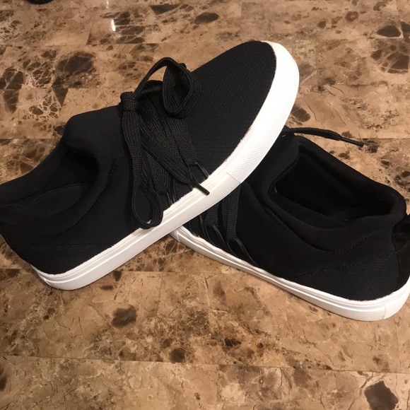 Bonnibel Black Slip-On Athletic Sneakers - Picture 3 of 6